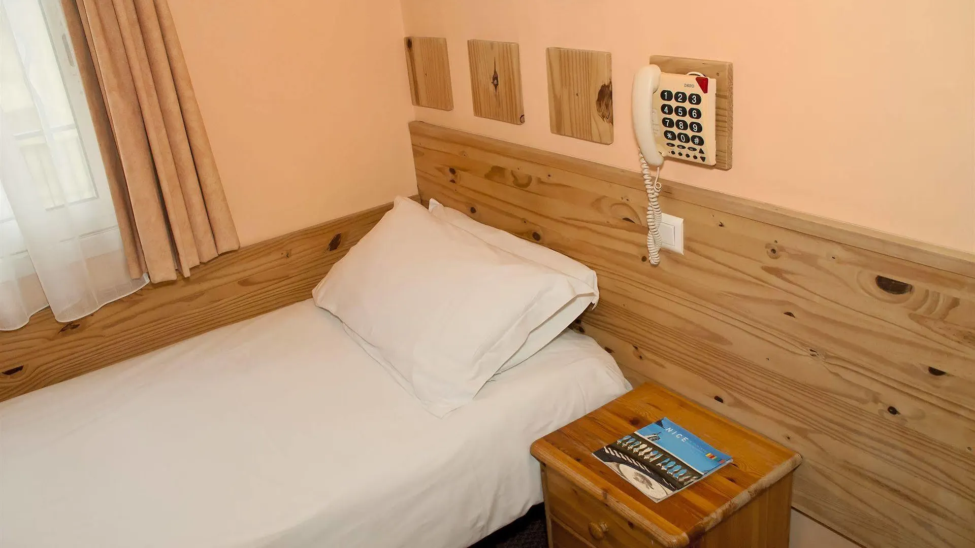 ** Апарт-отель Appartements Comte De Ницца Франция