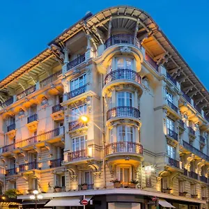 Best Western Plus Massena מלון
