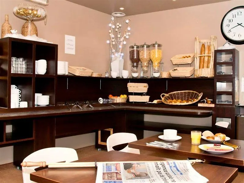 ** Apart-hotel Appartements Comte De Nice França