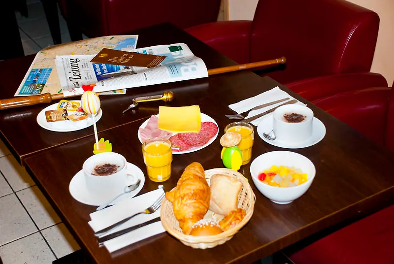 Appartements Comte De Nice Aparthotel